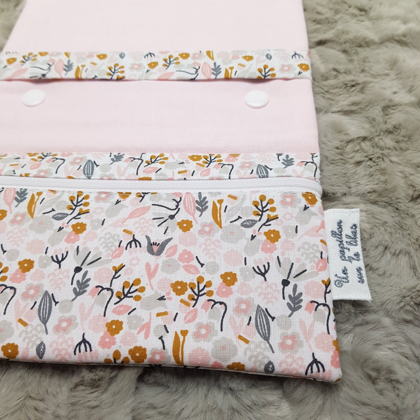 Pochette porte-barrettes