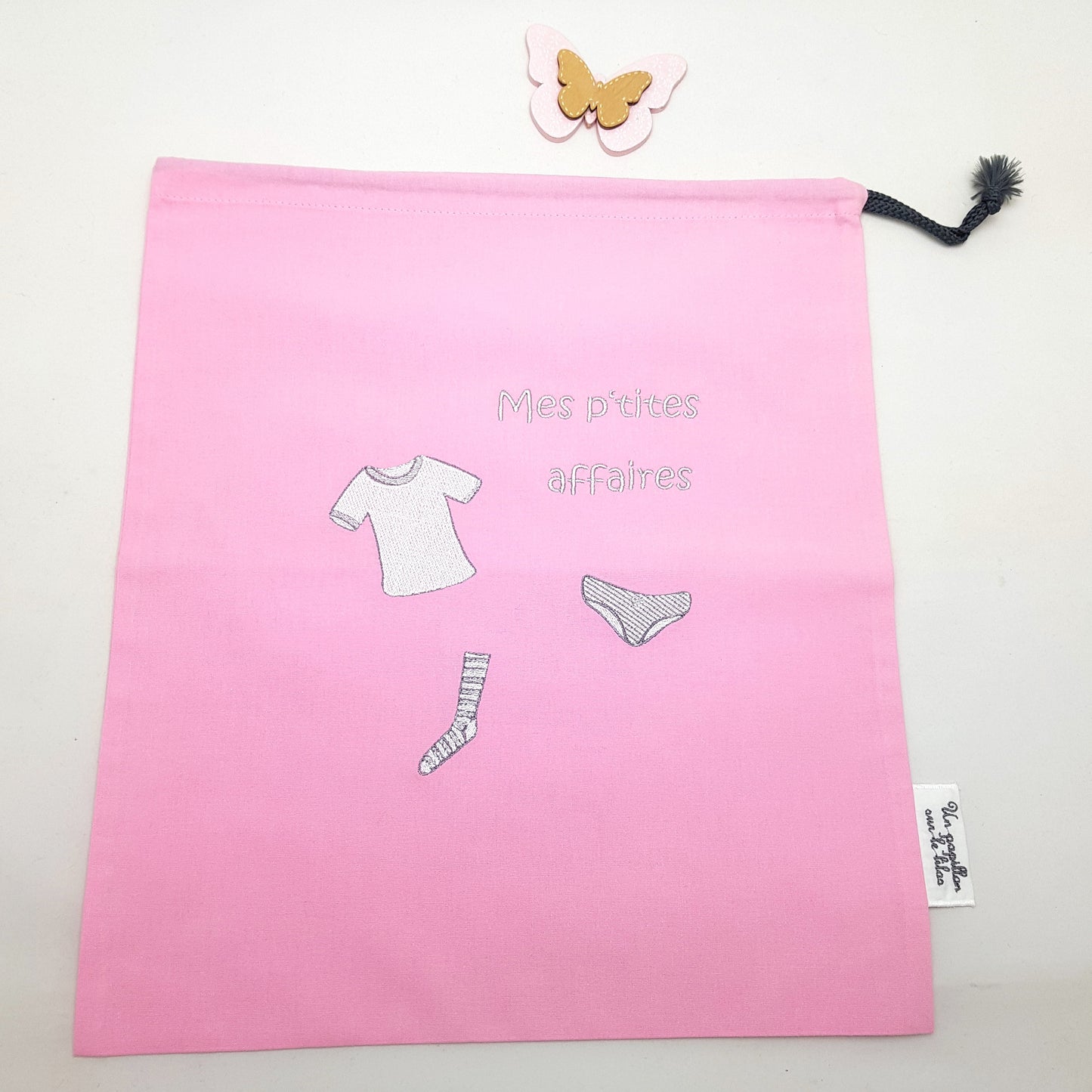 Pochette "Mes p'tites affaires" filles